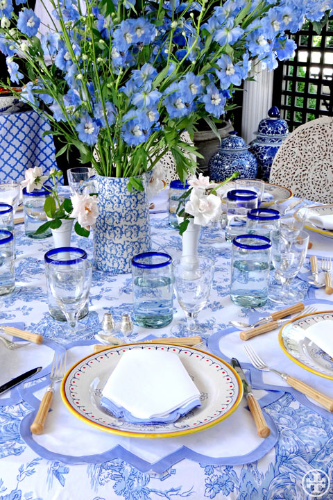 Fall In Love With Coastal Blue + White Tablescapes All 